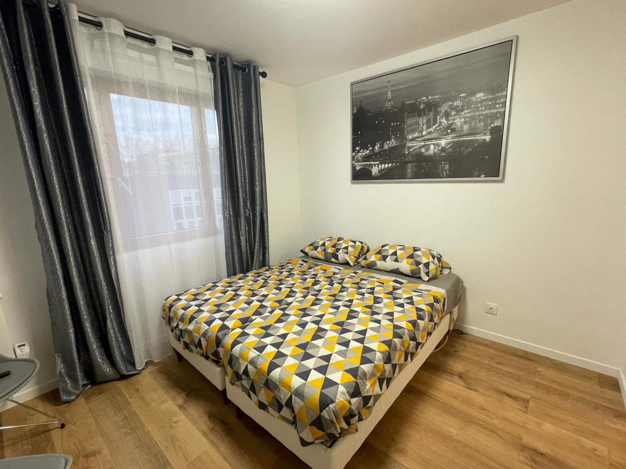 Appartement Au Pied Du Metro Mairie De L13 *
