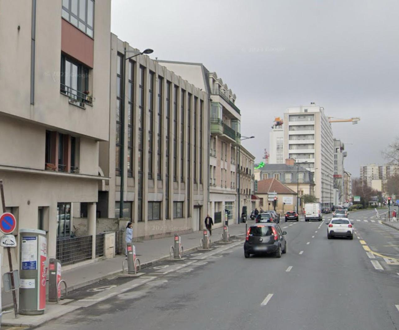 Au Pied Du Metro Mairie De L13 Appartement Clichy